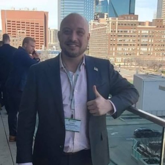 Meet your Posher, Ivan - Picture 1 of 1